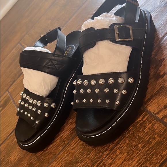 Mudd Alexis Black Studded Sandal - Picture 1 of 5
